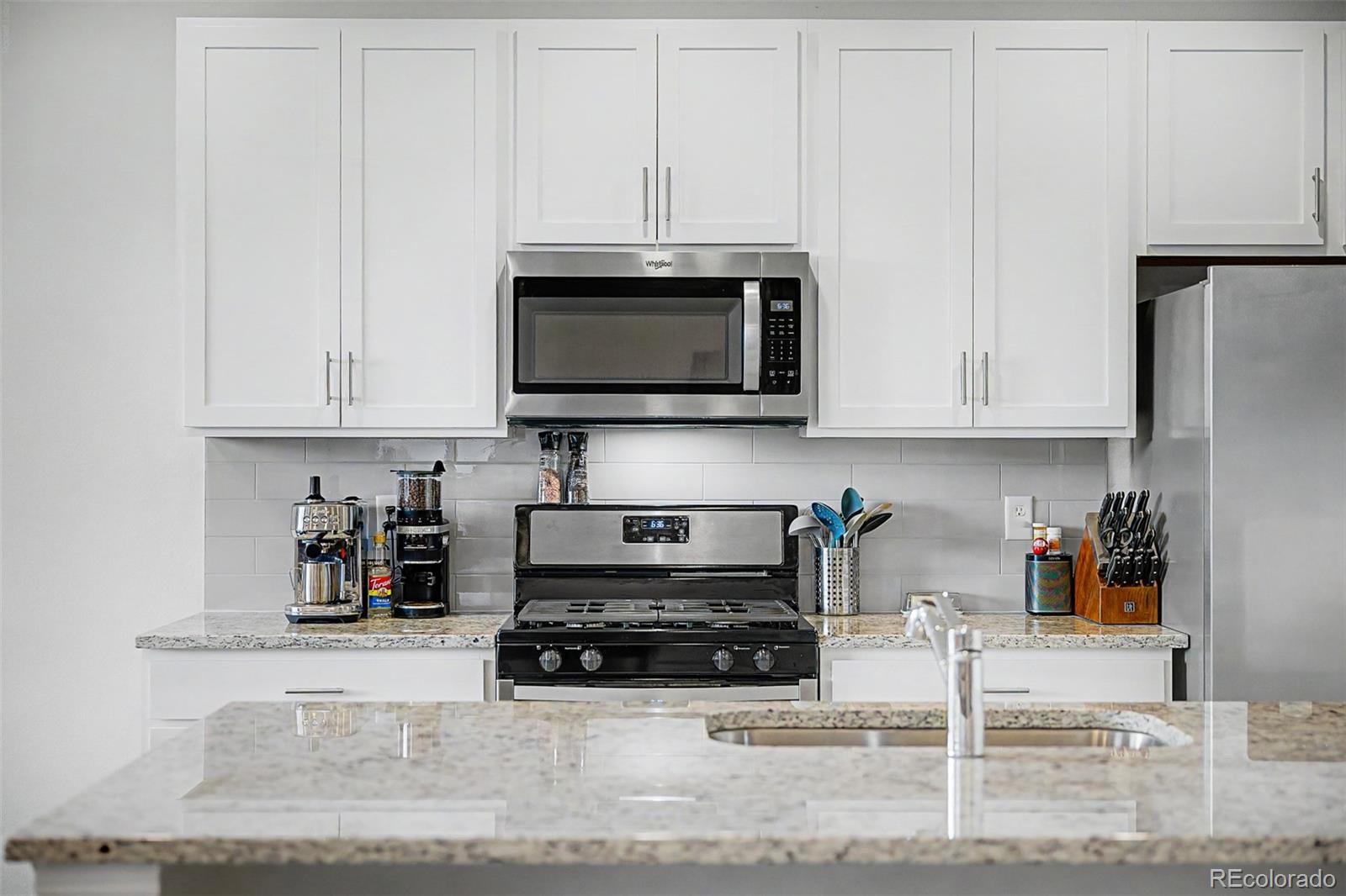 121 S Vandriver Way Aurora CO 80018