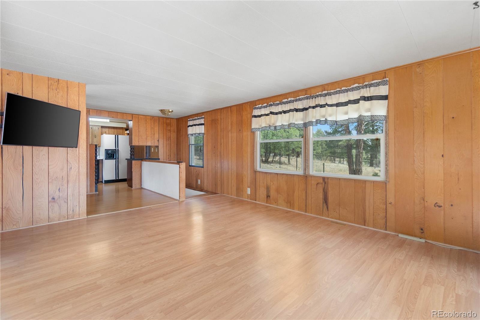 5336 County Road 142 Elizabeth CO 80107
