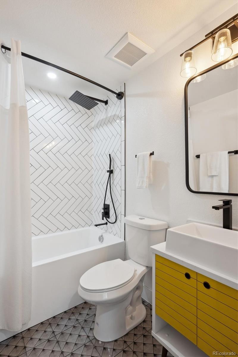 3091 S Krameria Street Denver CO 80222