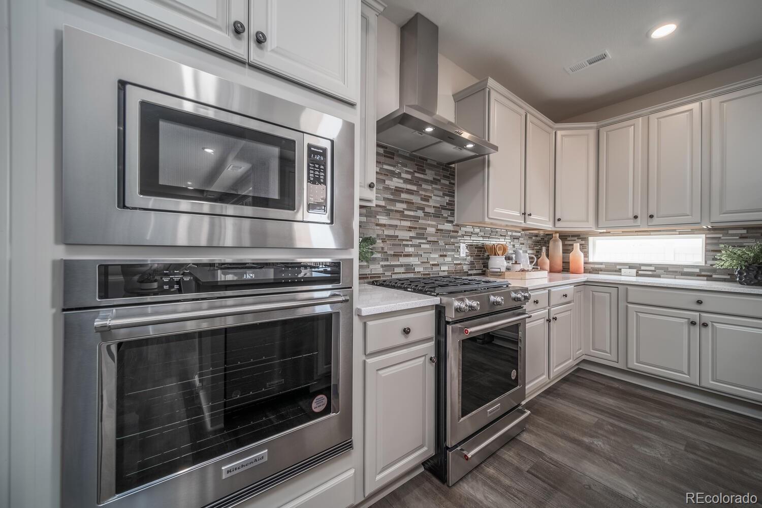 21815 E 51st Drive Aurora CO 80019