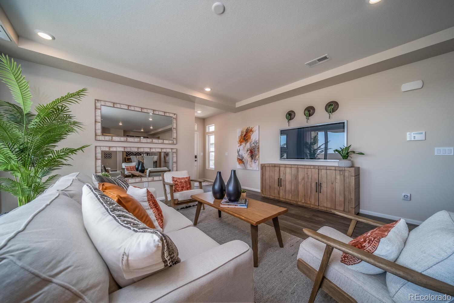 21815 E 51st Drive Aurora CO 80019