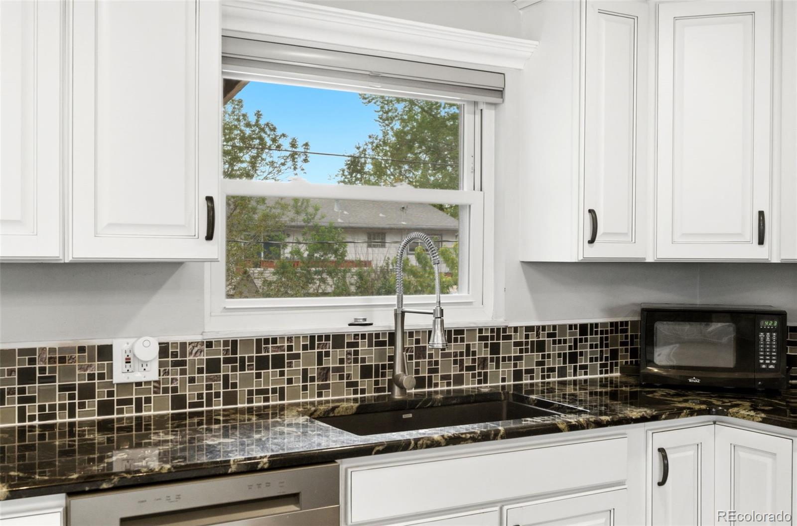 11471 Downing Street Northglenn CO 80233