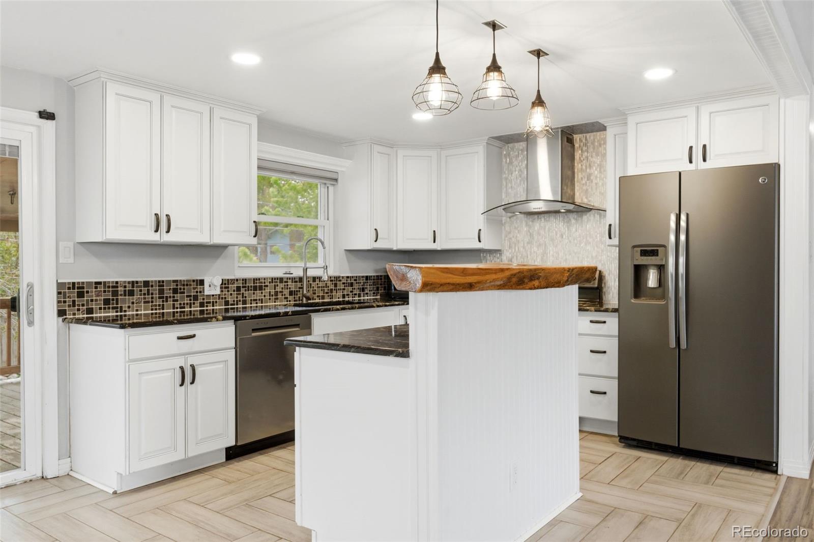 11471 Downing Street Northglenn CO 80233
