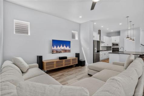 21554 E 59th Drive Aurora CO 80019