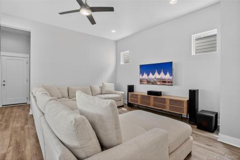 21554 E 59th Drive Aurora CO 80019