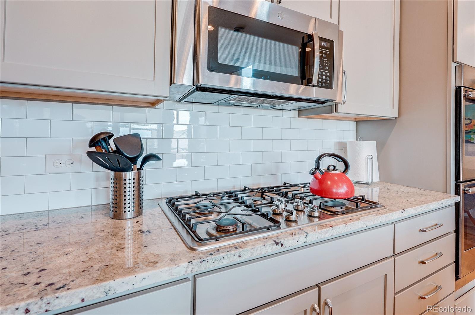 502 E Hinsdale Avenue Littleton CO 80122