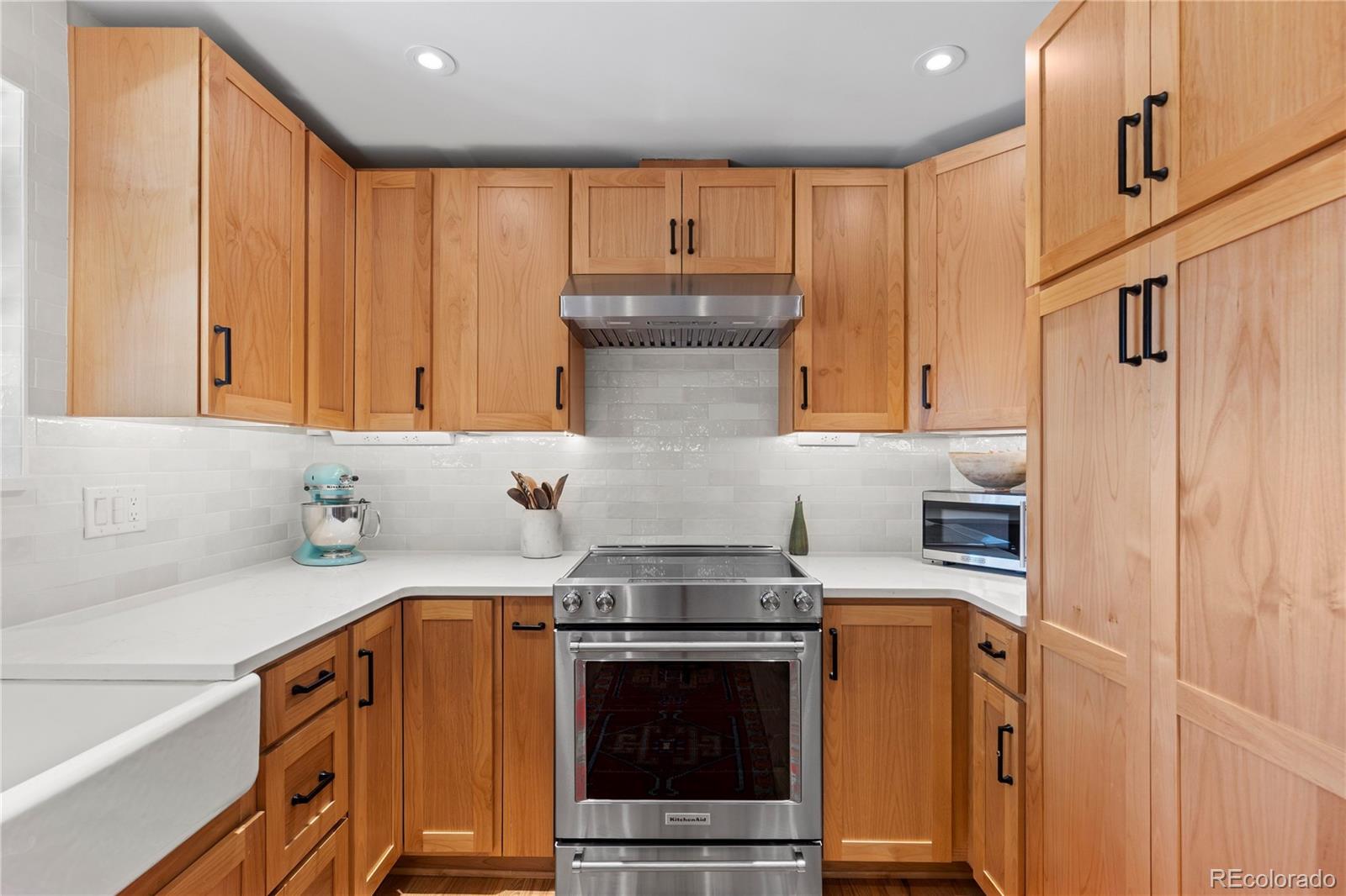 1257 S Dover Way Lakewood CO 80232