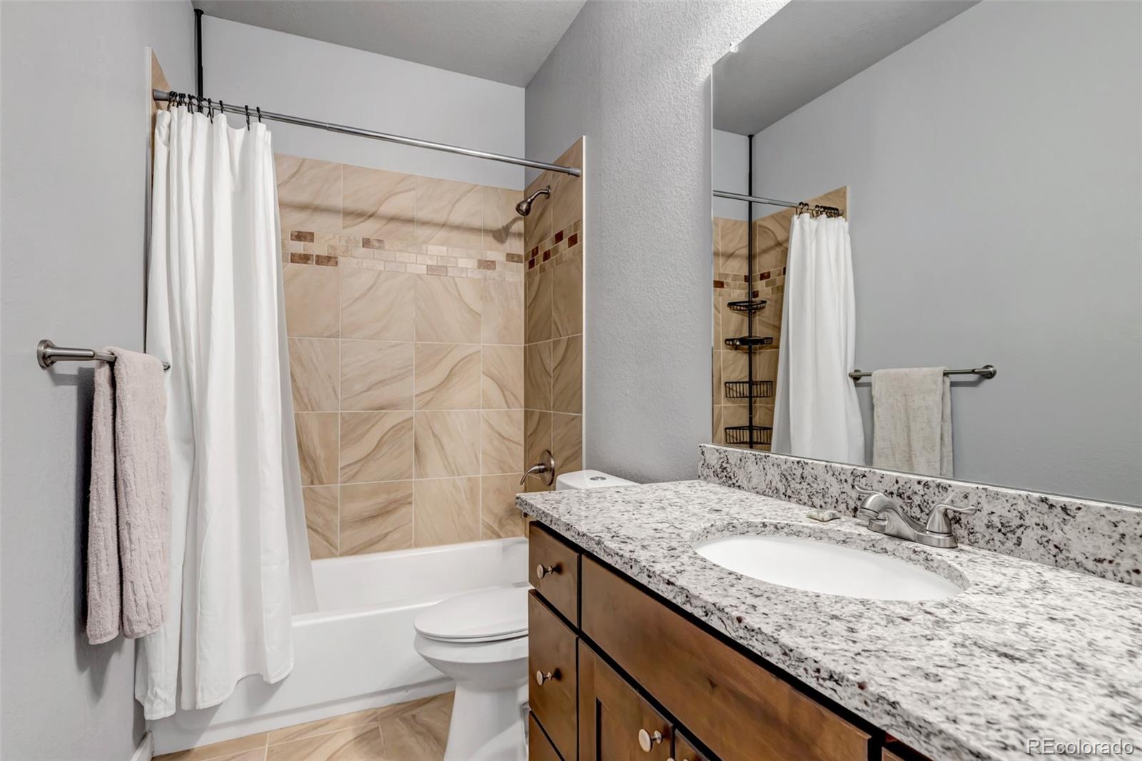 436 S 3rd Avenue Deer Trail CO 80105