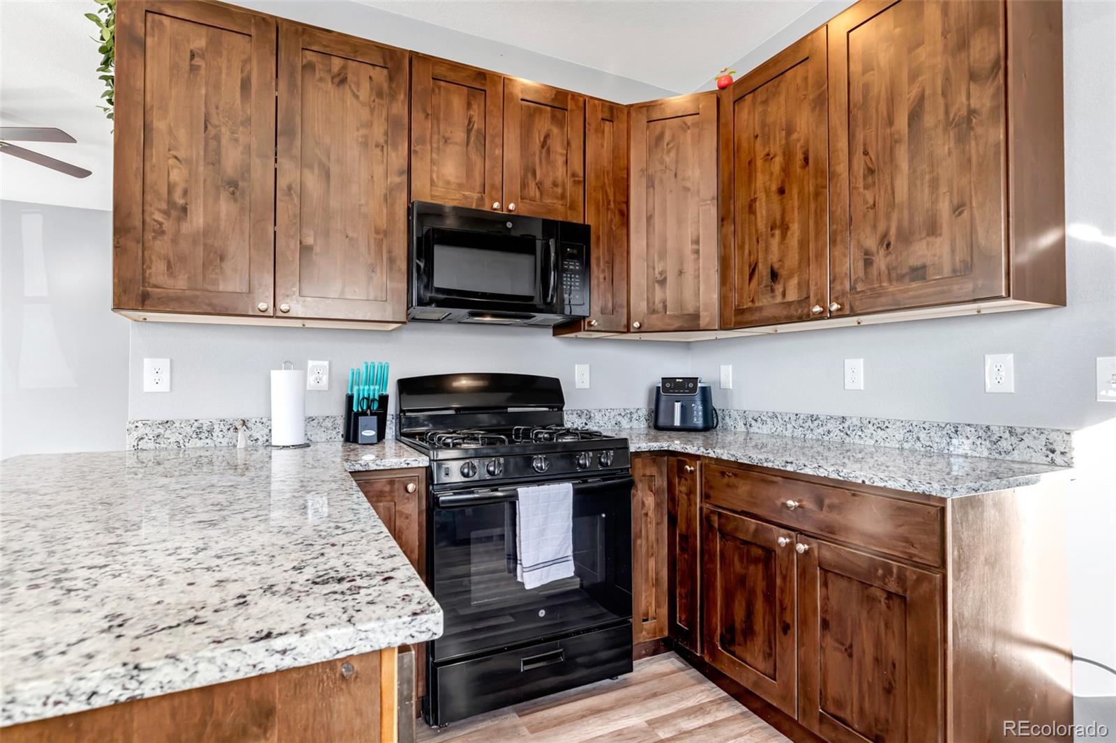436 S 3rd Avenue Deer Trail CO 80105