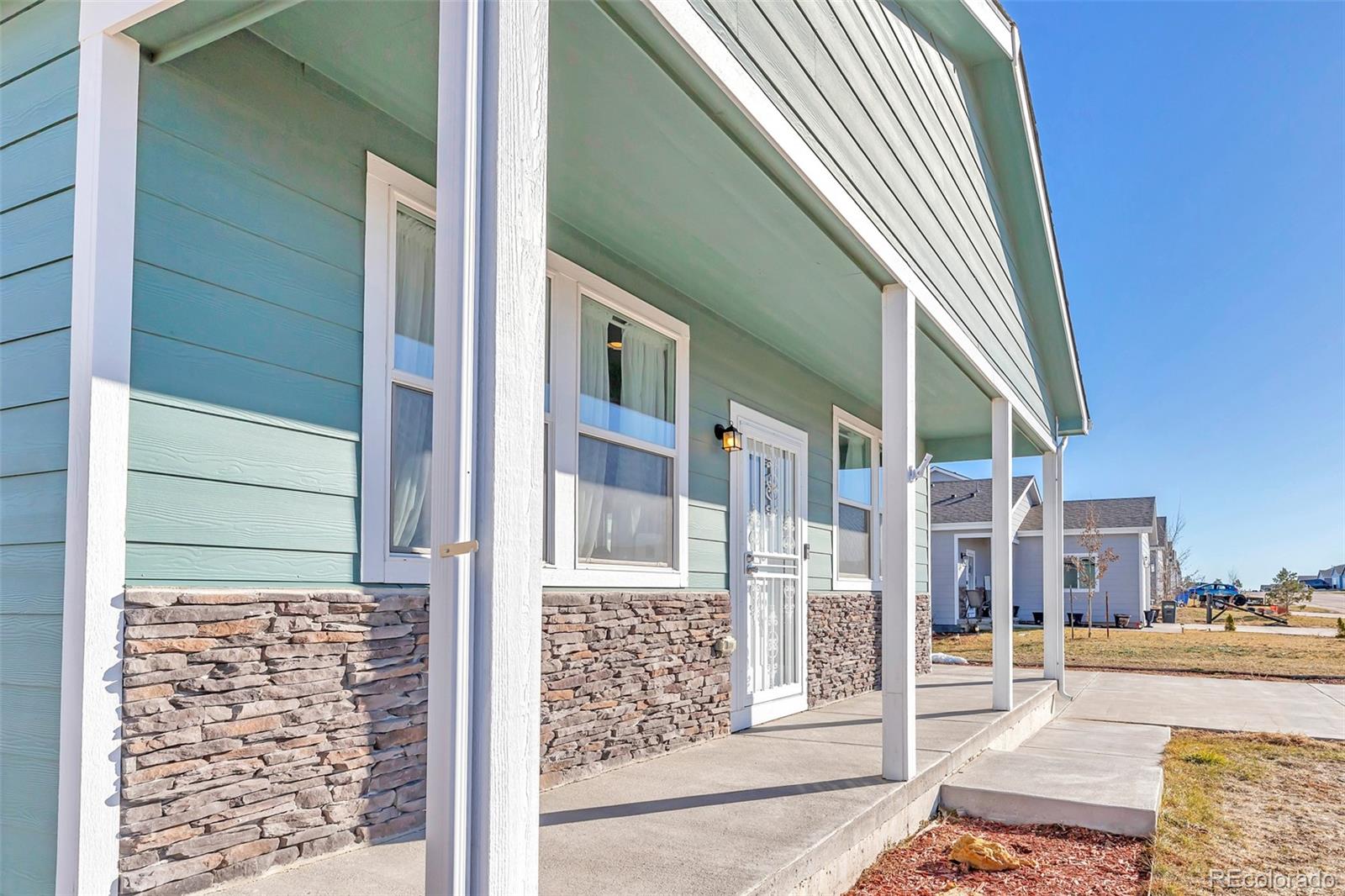 436 S 3rd Avenue Deer Trail CO 80105