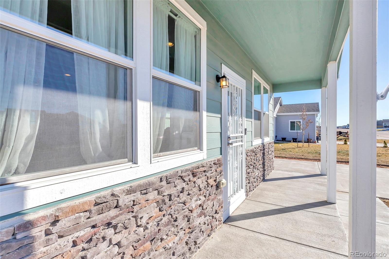 436 S 3rd Avenue Deer Trail CO 80105