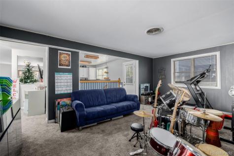 2744 S Pitkin Street Aurora CO 80013