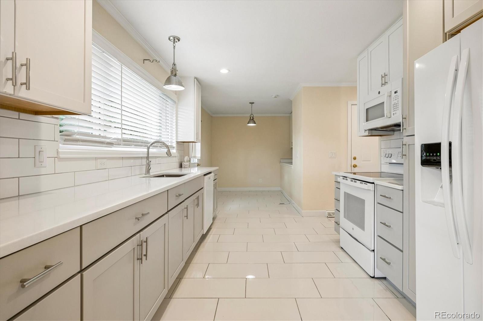 10894 E Wesley Avenue Aurora CO 80014