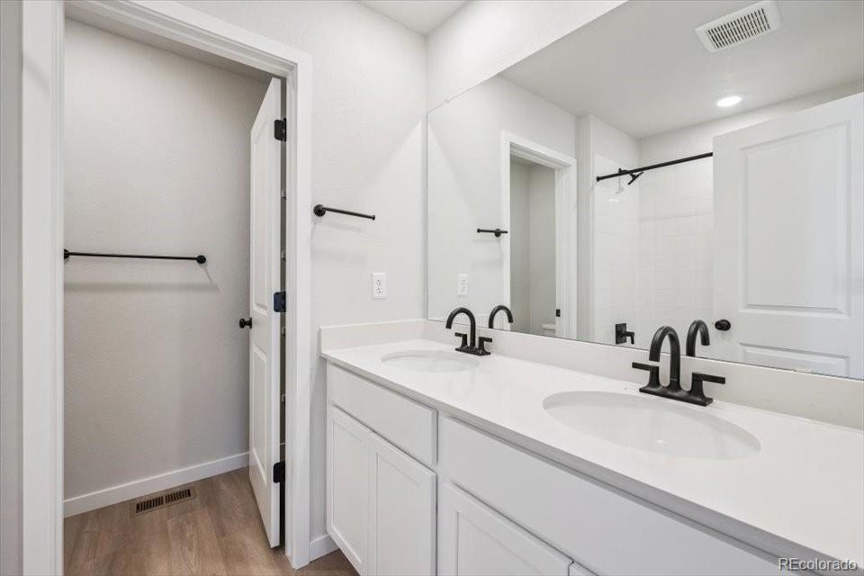 22687 E 47th Place Aurora CO 80019
