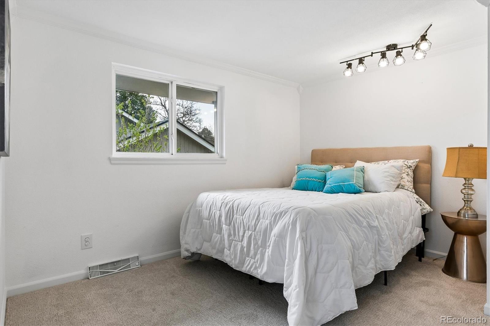 2291 W Briarwood Avenue Littleton CO 80120