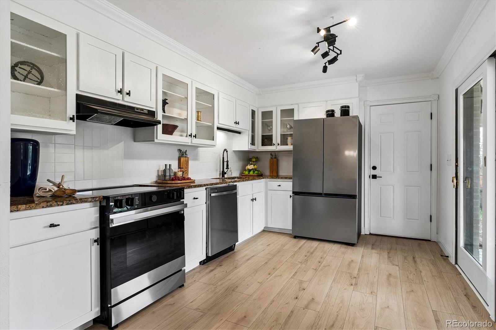 2291 W Briarwood Avenue Littleton CO 80120