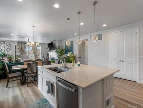 3921 Eaton Park Street Aurora CO 80019