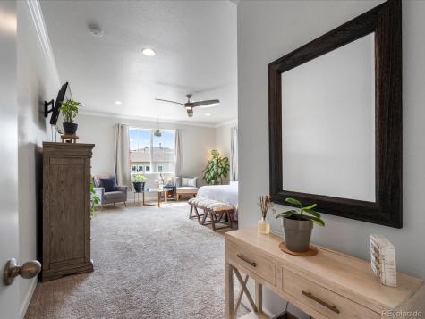 3921 Eaton Park Street Aurora CO 80019