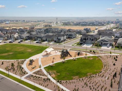 3921 Eaton Park Street Aurora CO 80019