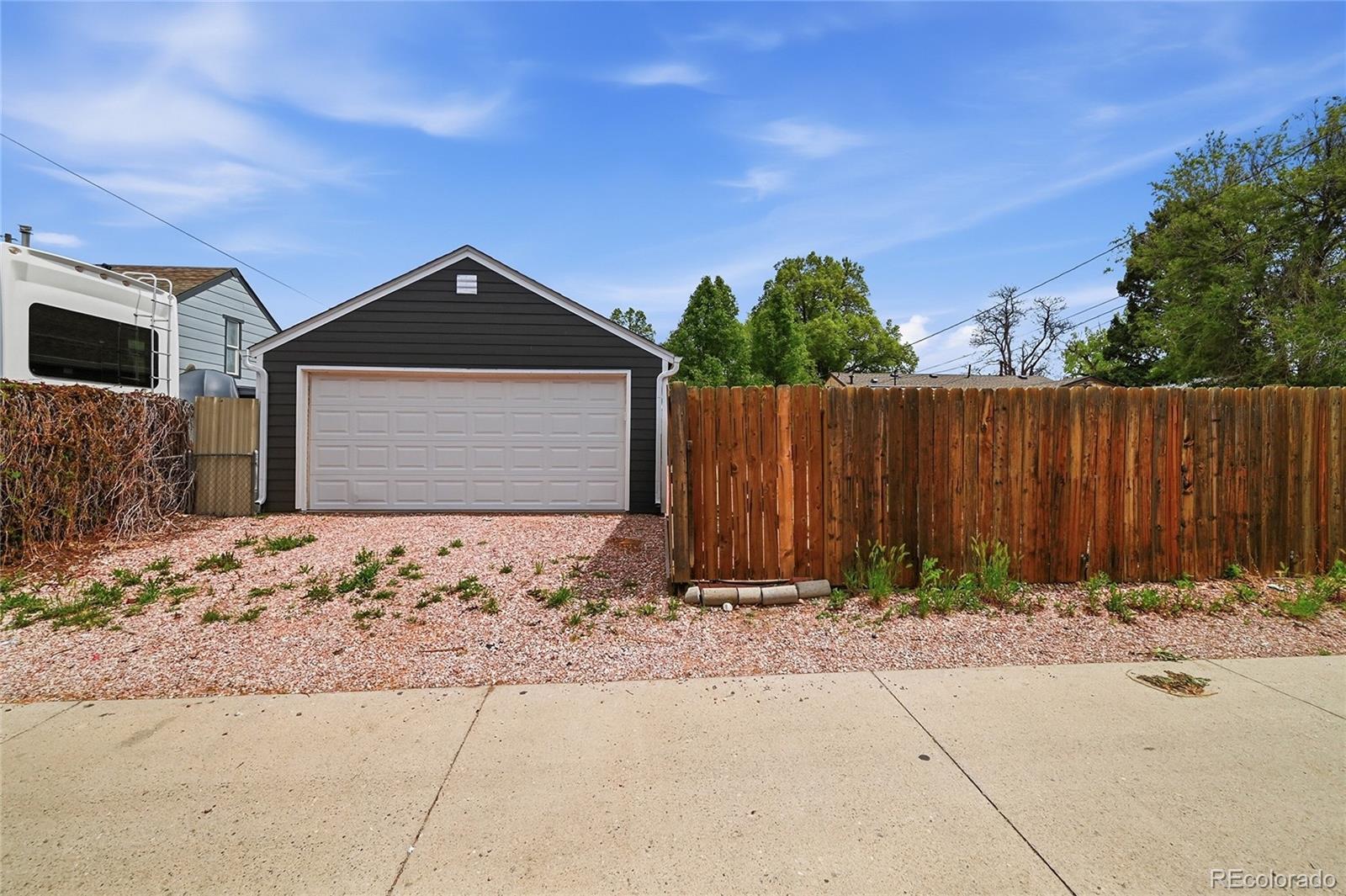 1781 Kingston Street Aurora CO 80010