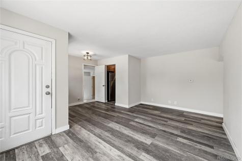 1781 Kingston Street Aurora CO 80010