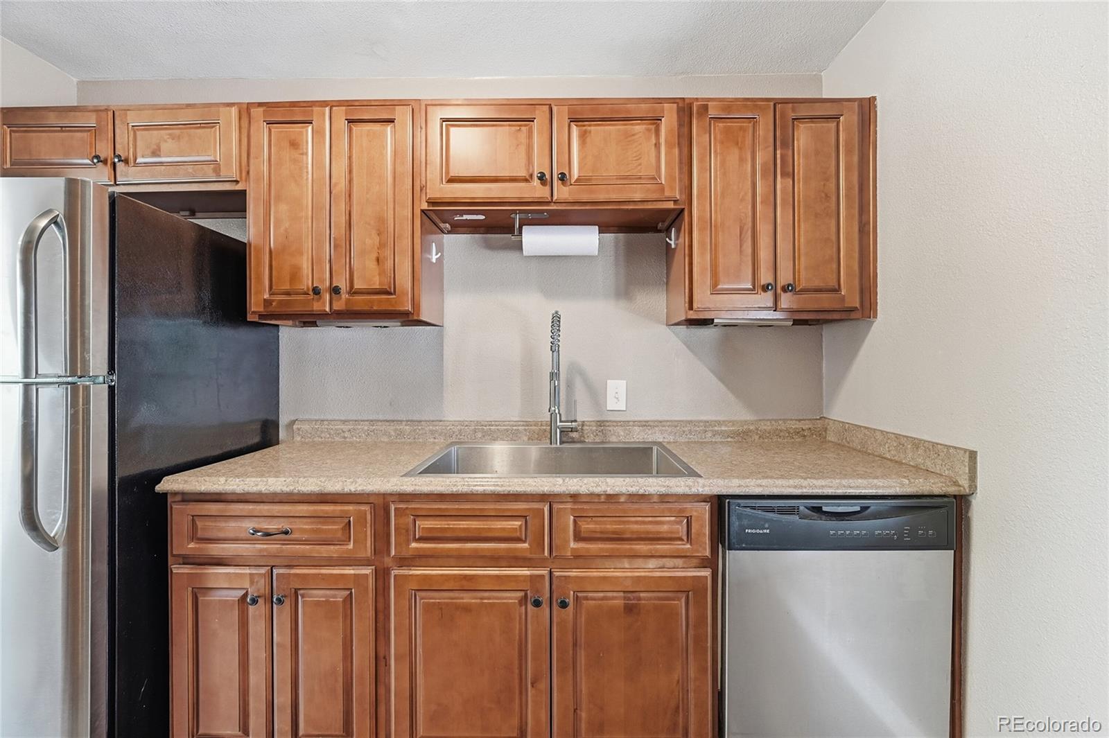 1781 Kingston Street Aurora CO 80010