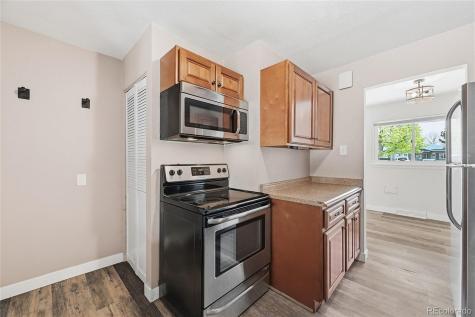 1781 Kingston Street Aurora CO 80010