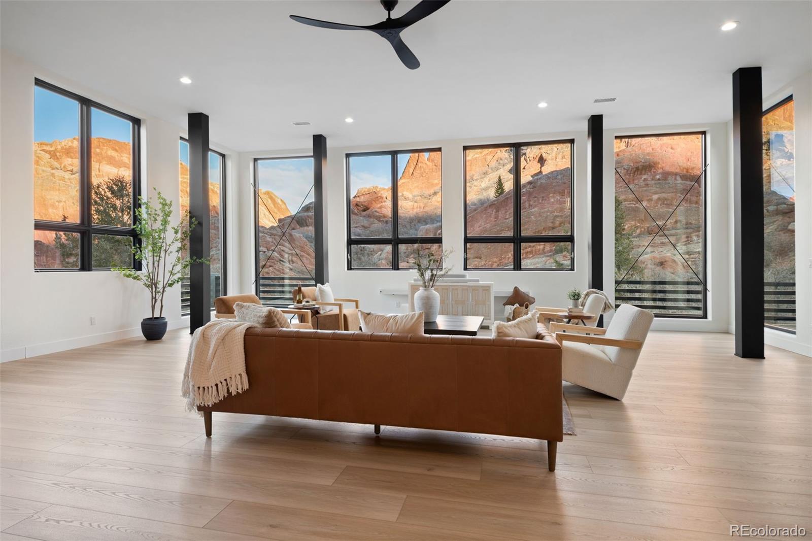 5044 Dakota Run Littleton CO 80125