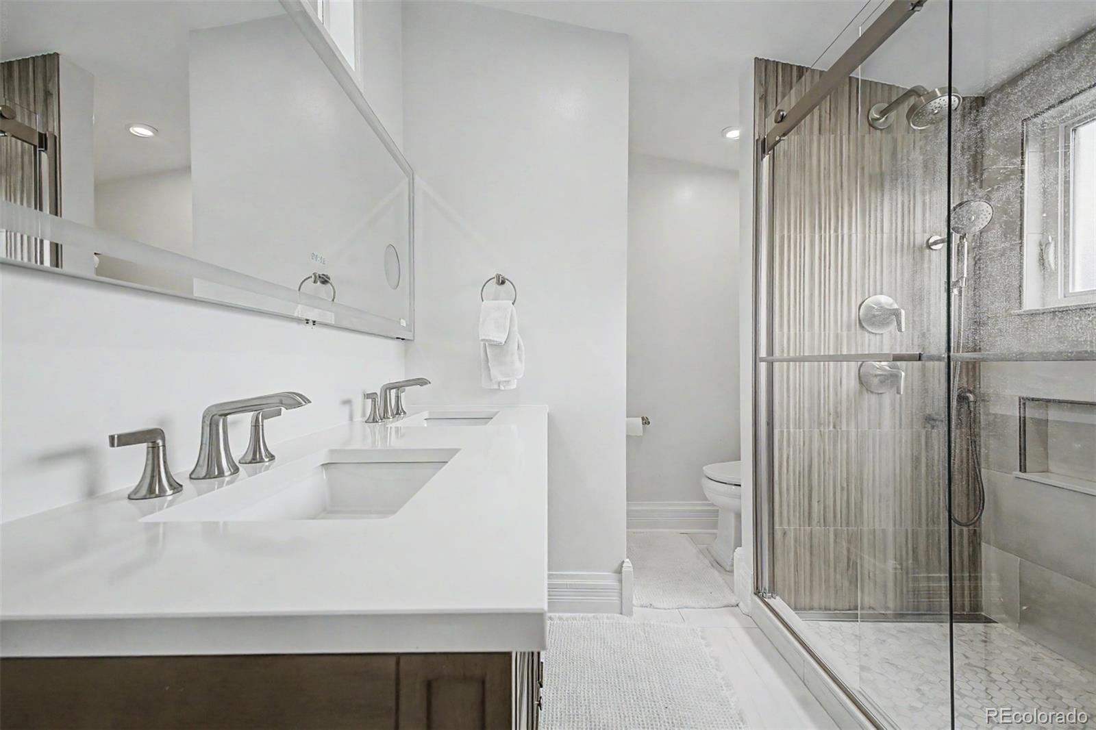 2504 Glenarm Place Denver CO 80205
