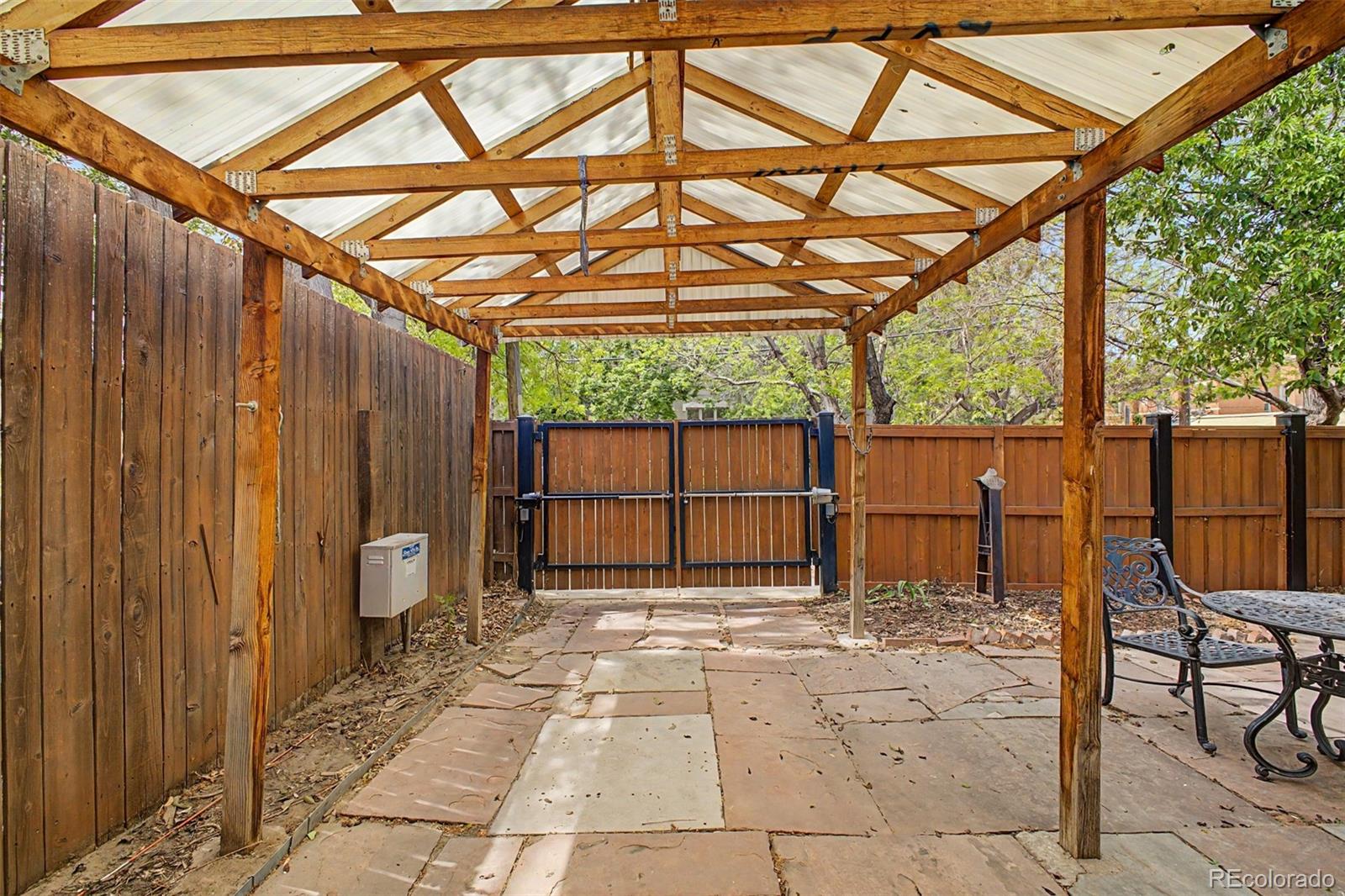2504 Glenarm Place Denver CO 80205