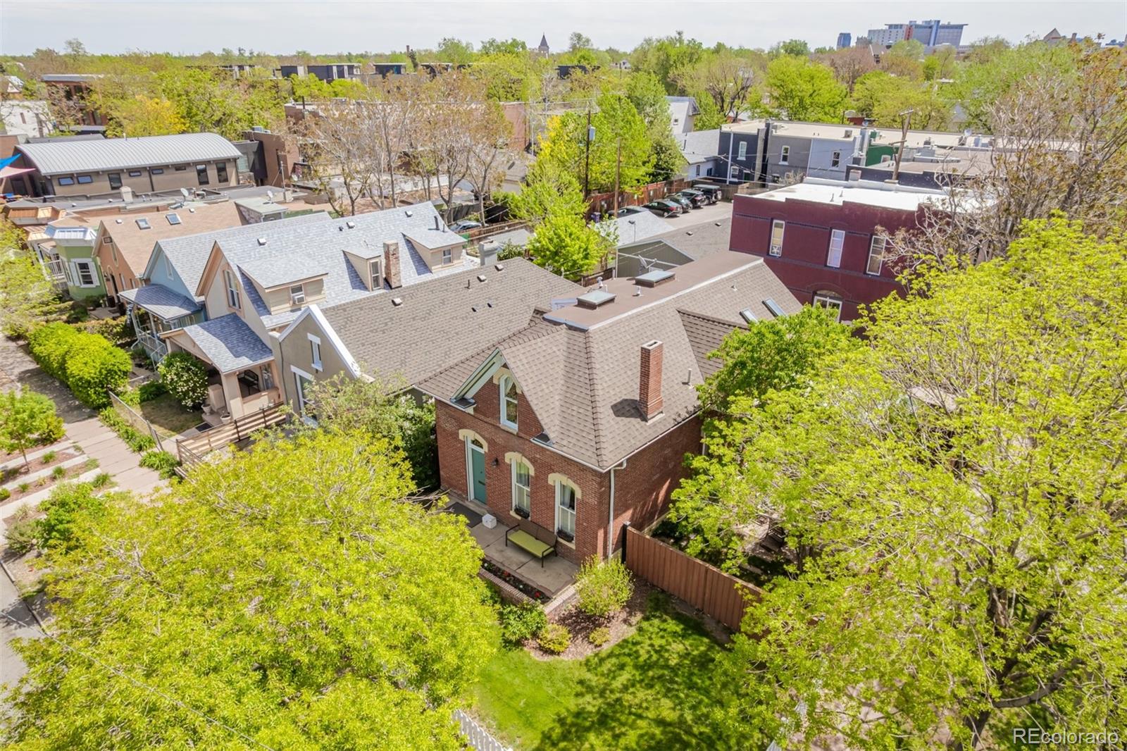 2504 Glenarm Place Denver CO 80205