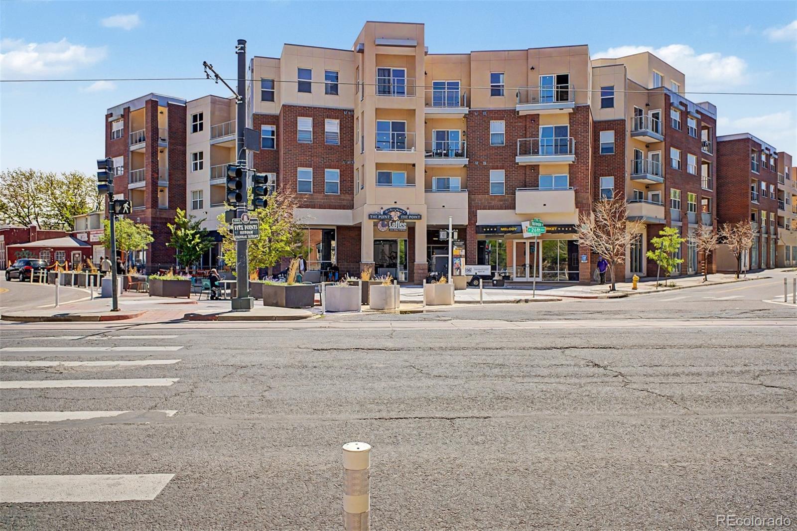 2504 Glenarm Place Denver CO 80205