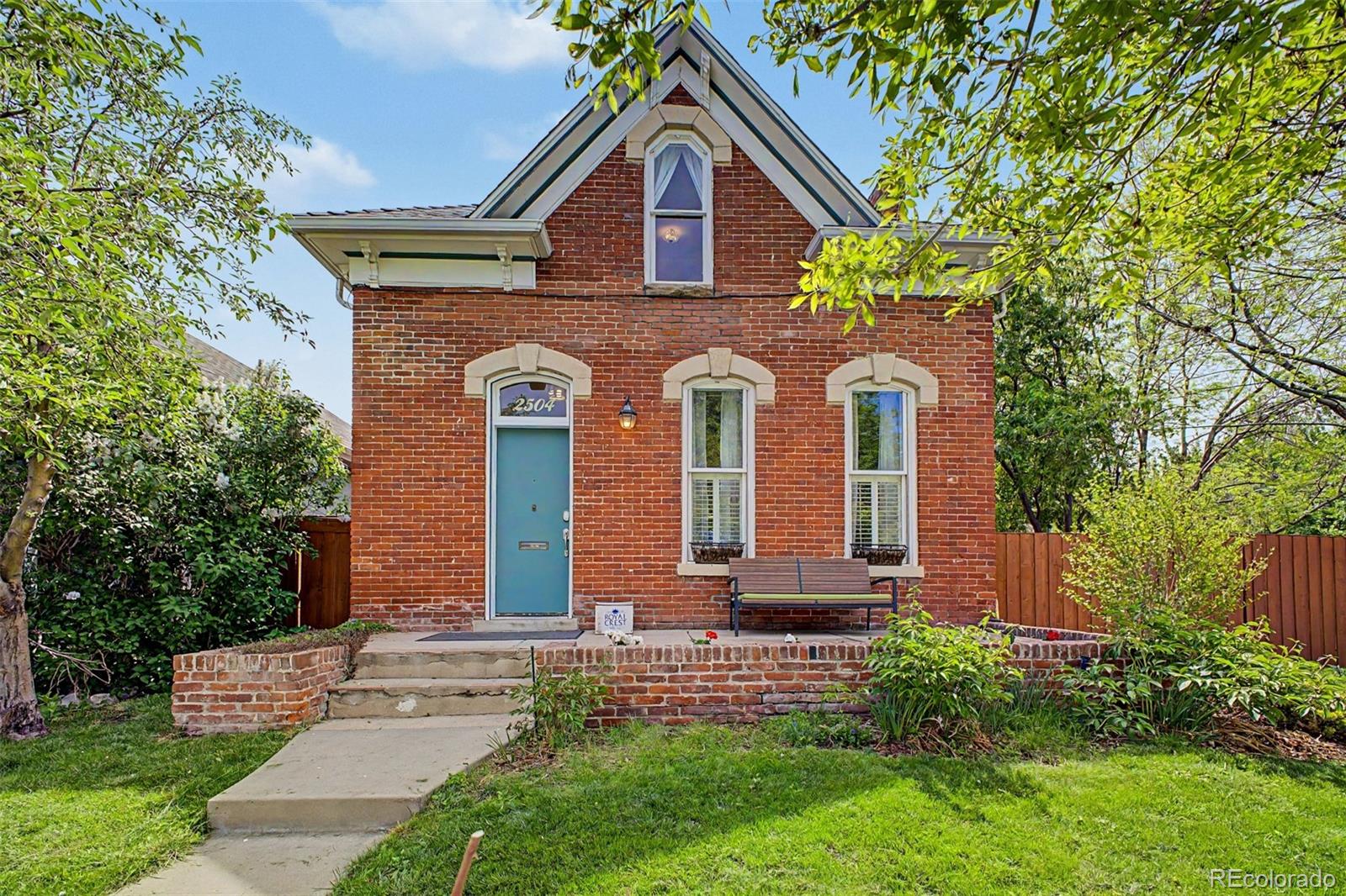2504 Glenarm Place Denver CO 80205
