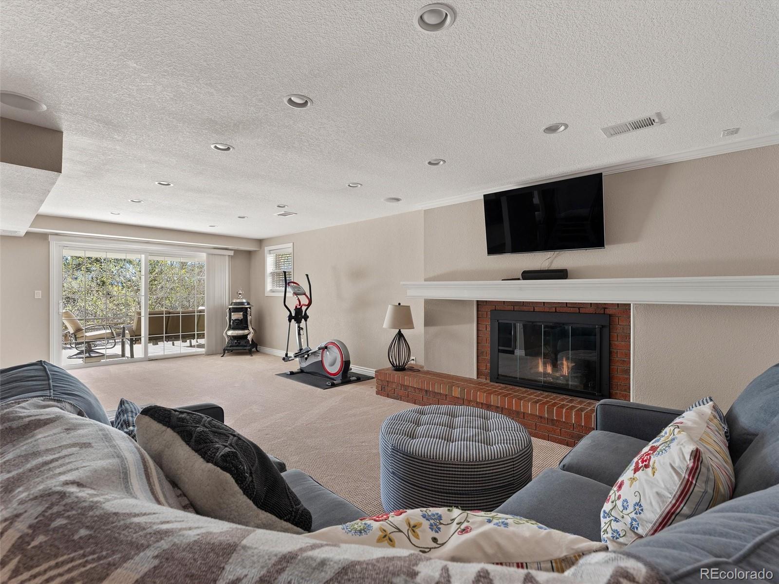 7109 S Poplar Lane Centennial CO 80112