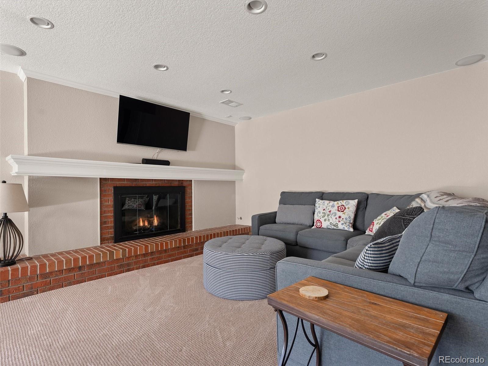 7109 S Poplar Lane Centennial CO 80112