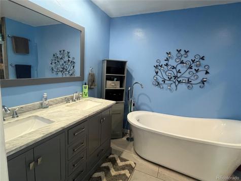 14605 E Warren Avenue Aurora CO 80014