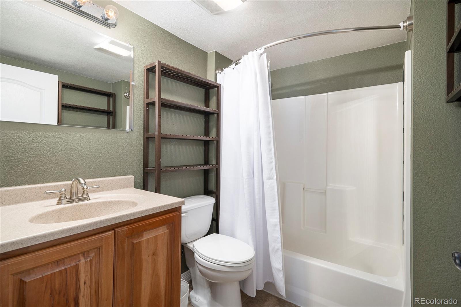 2749 Pemberly Avenue Highlands Ranch CO 80126