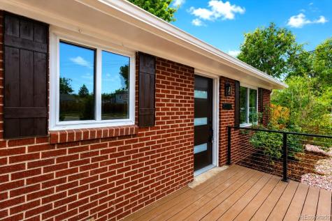 8620 W 52nd Avenue Arvada CO 80002