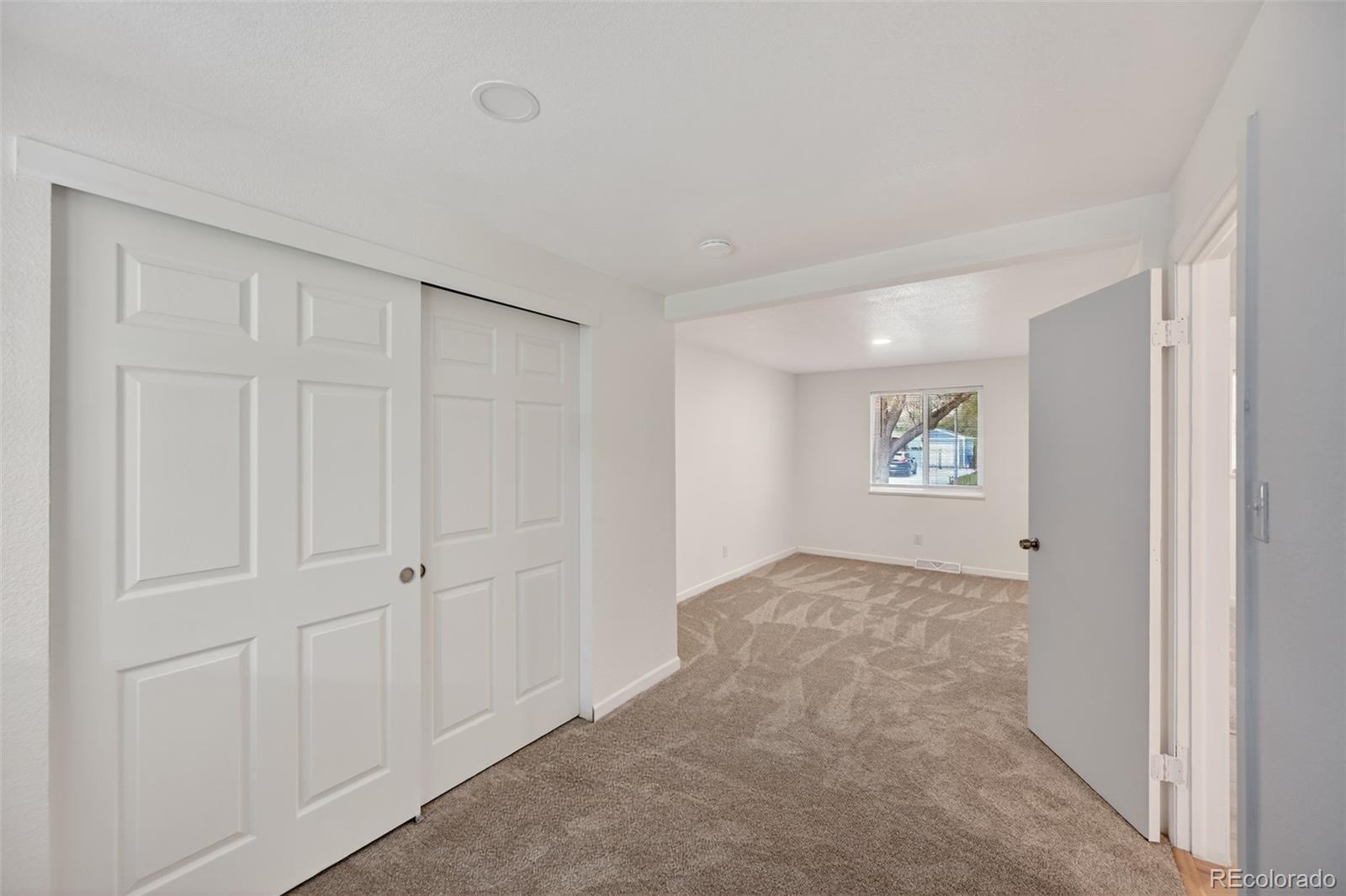941 S Ironton Street Aurora CO 80012
