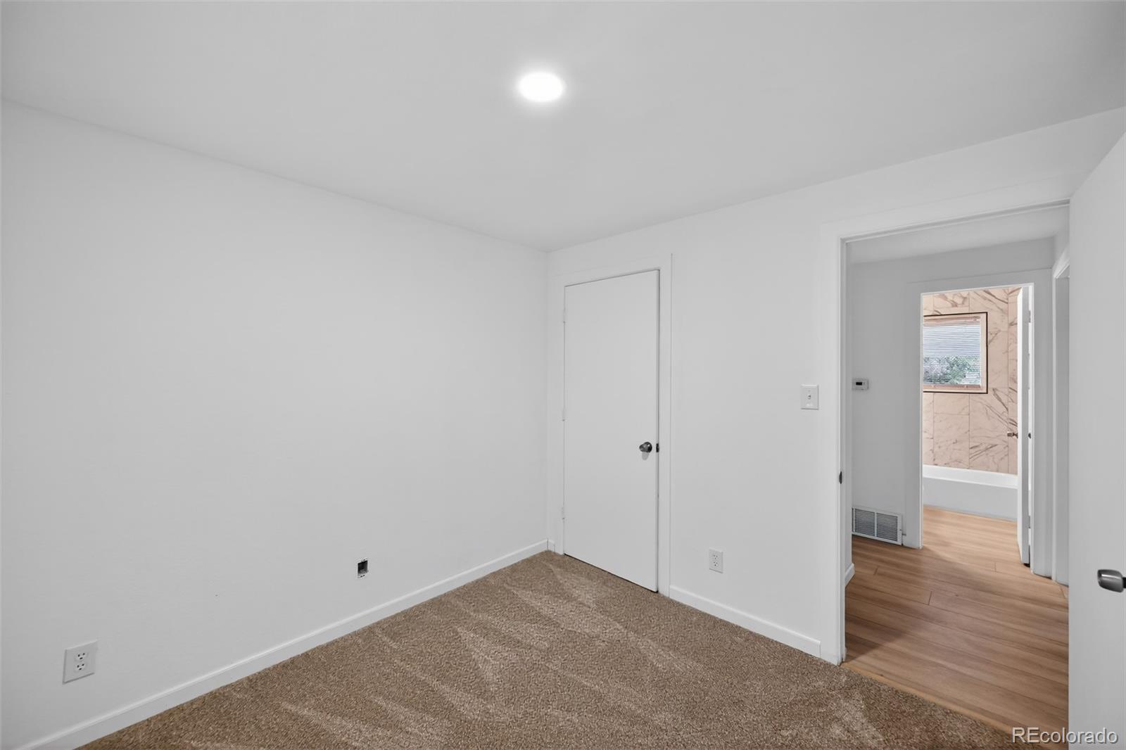 941 S Ironton Street Aurora CO 80012