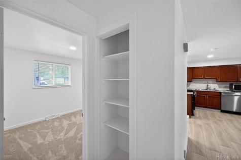941 S Ironton Street Aurora CO 80012