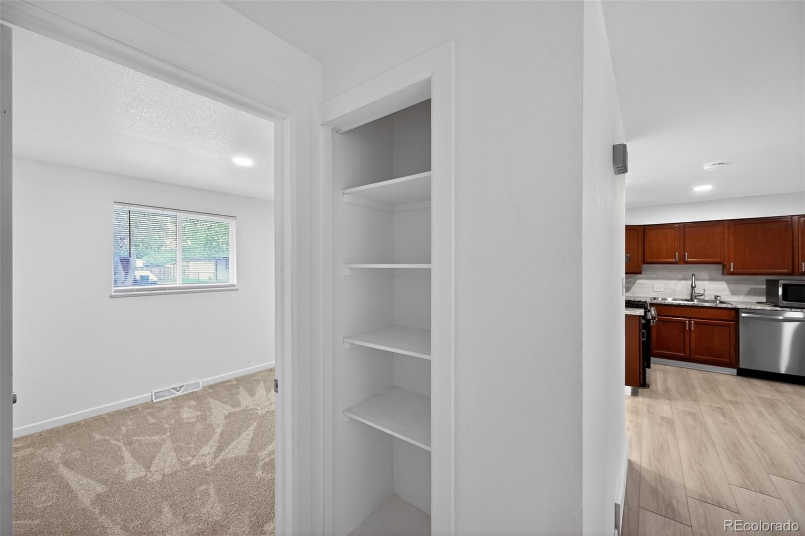 941 S Ironton Street Aurora CO 80012