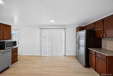 941 S Ironton Street Aurora CO 80012