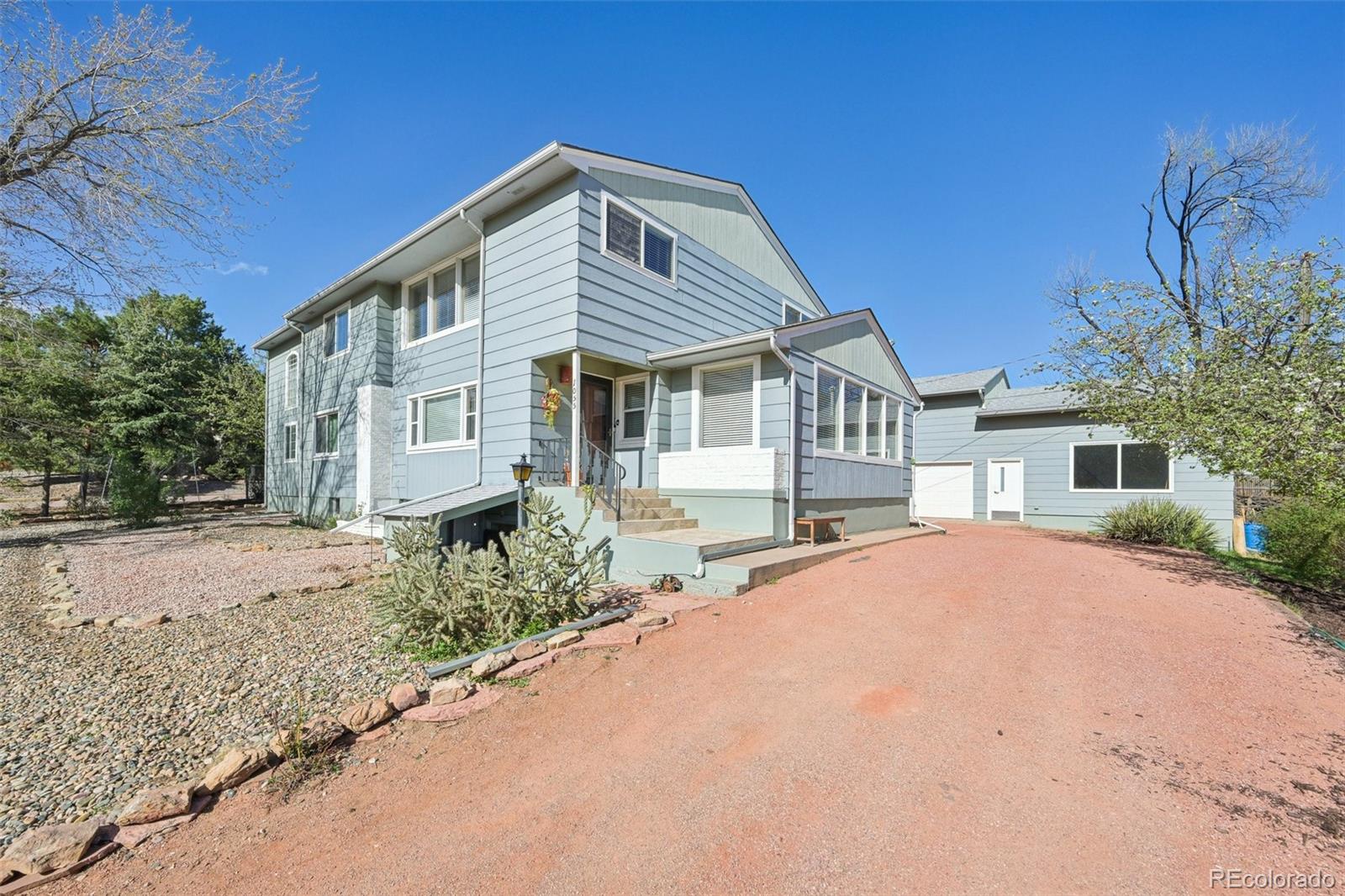 1055 N 18th Street Colorado Springs CO 80904