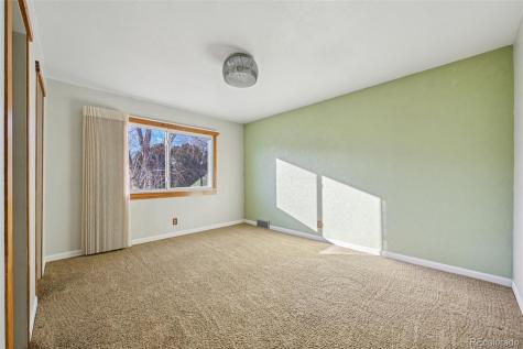 1055 N 18th Street Colorado Springs CO 80904