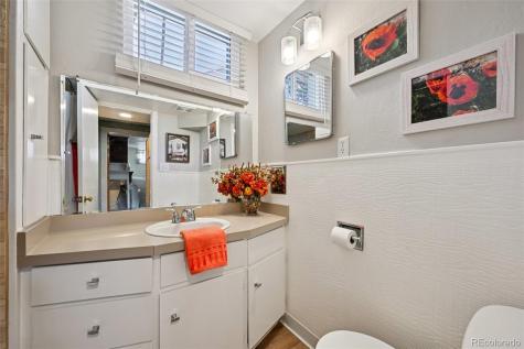 1055 N 18th Street Colorado Springs CO 80904