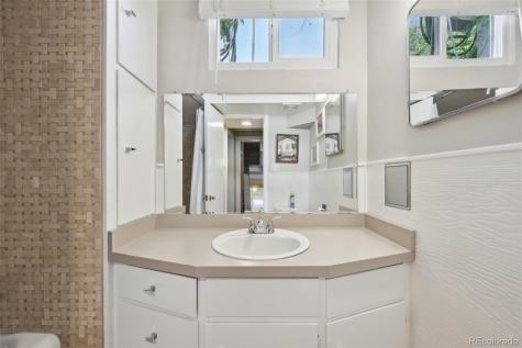 1055 N 18th Street Colorado Springs CO 80904