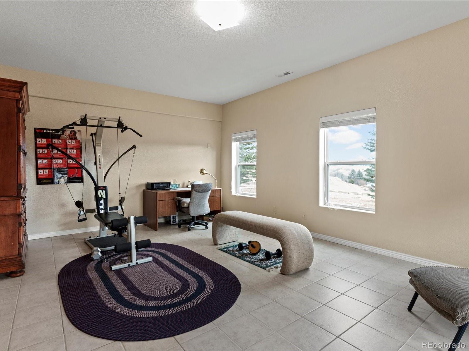 5272 Country Club Drive Larkspur CO 80118