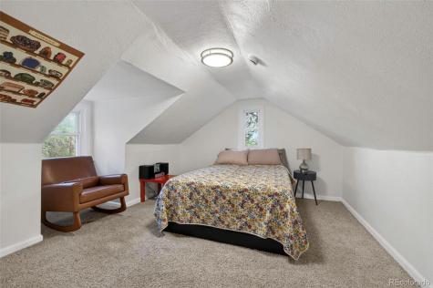 1050 Pikeview Street Lakewood CO 80215