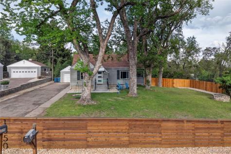 1050 Pikeview Street Lakewood CO 80215